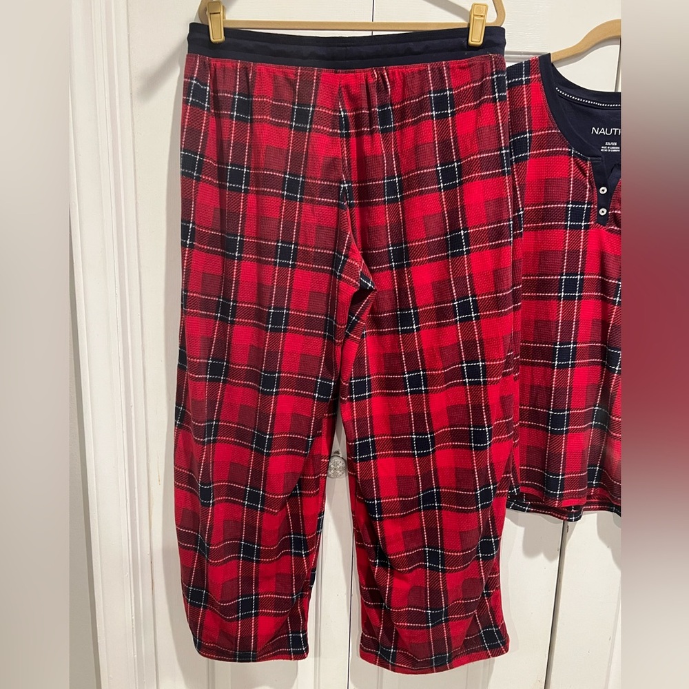 SOFT❤️2 Pc Nautica Red & Navy Blue Plaid Sleepwear Set - Picture 10 of 11